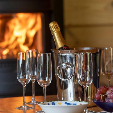Les Avernas En Bas Romantic Getaway Lierneux 외부 사진