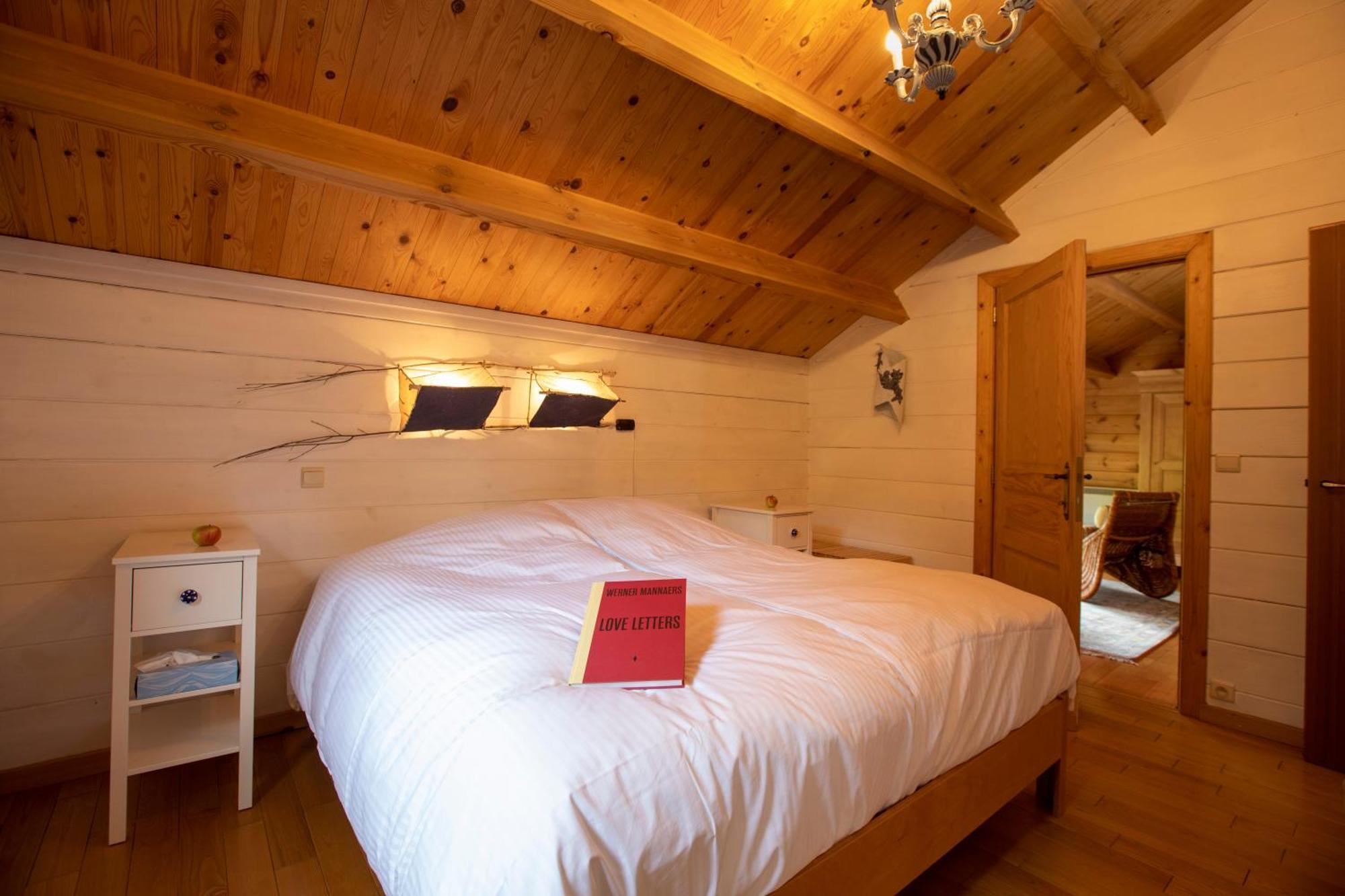 Les Avernas En Bas Romantic Getaway Lierneux 외부 사진