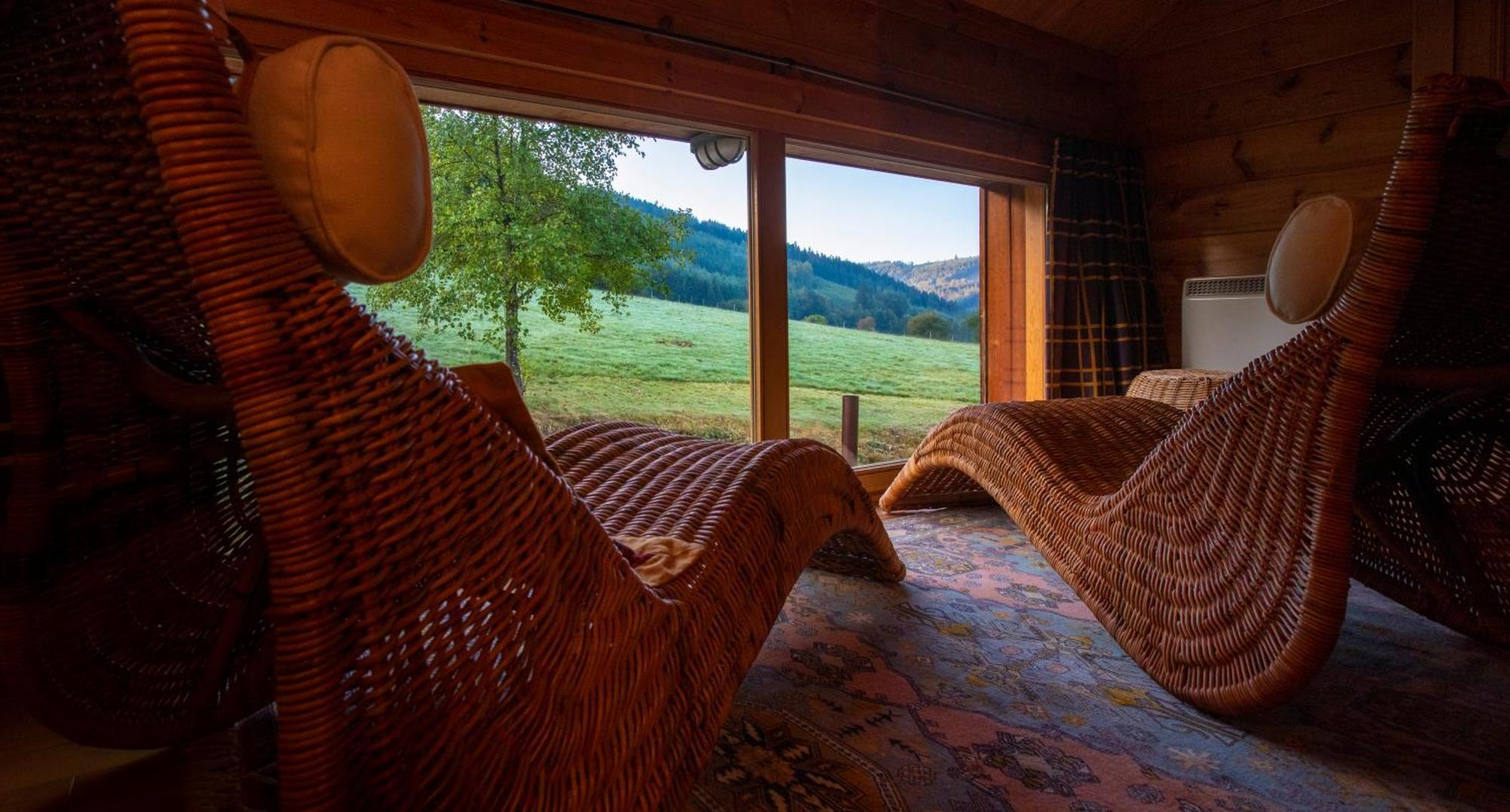 Les Avernas En Bas Romantic Getaway Lierneux 외부 사진
