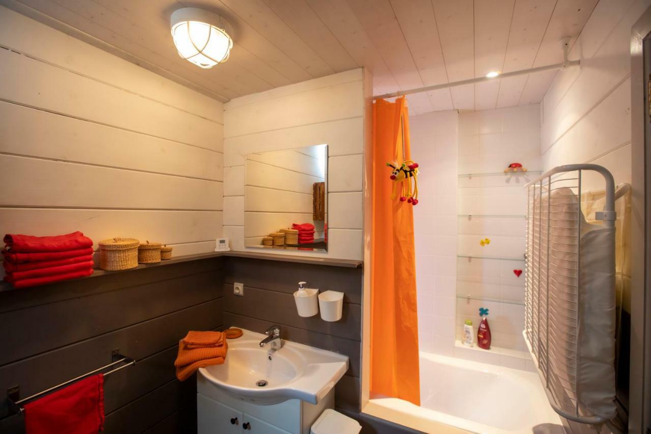 Les Avernas En Bas Romantic Getaway Lierneux 외부 사진