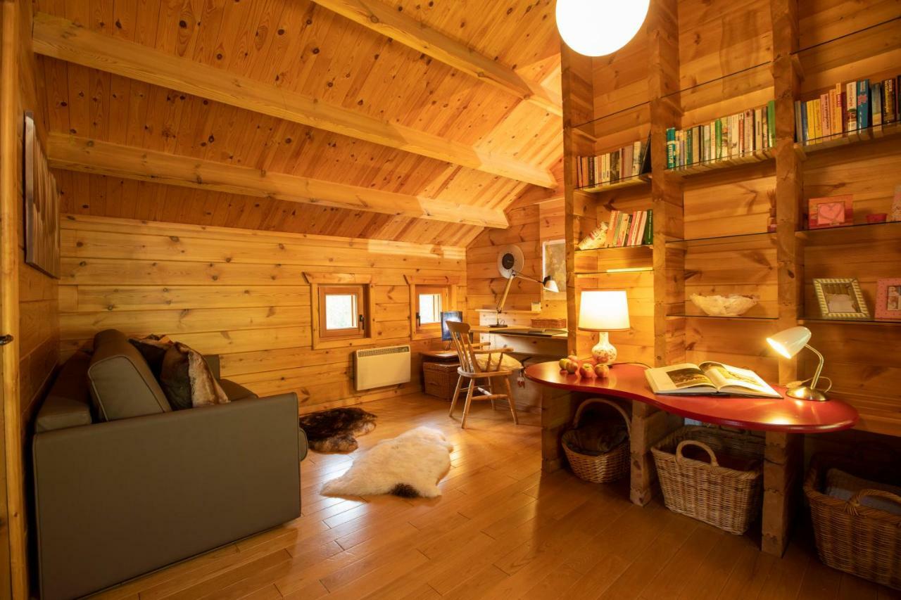 Les Avernas En Bas Romantic Getaway Lierneux 외부 사진